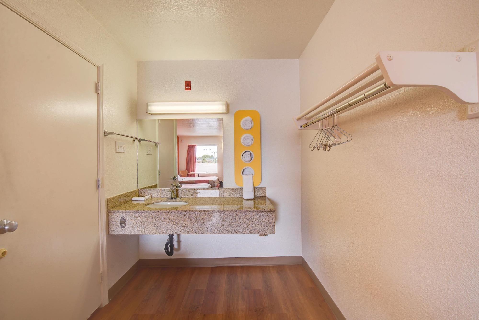 Motel 6-Norfolk, Va Dış mekan fotoğraf